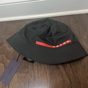 Black nylon Prada bucket hat NEVER WORN BEFORE